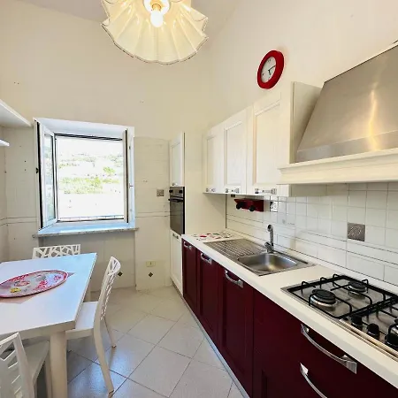Casa Silvia - Immobilevante * Ponza