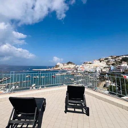 Casa Silvia - Immobilevante * Ponza